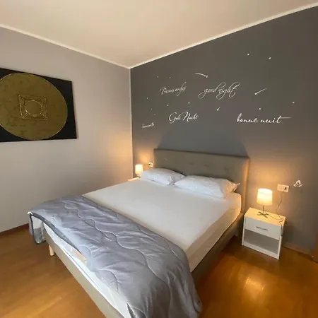 Gold Lejlighed